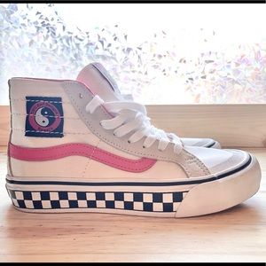 VANS T&C Surf Designs Hawaii SK8-Hi Men's 6 / Women’s 7.5